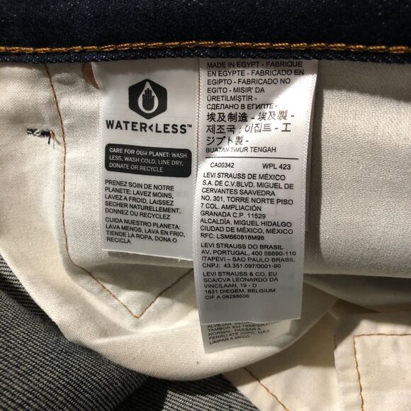 NEW Levi's 501 Original Shrink to Fit Jeans Blue Button Fly Straight Mens 44x30 - Picture 8 of 10